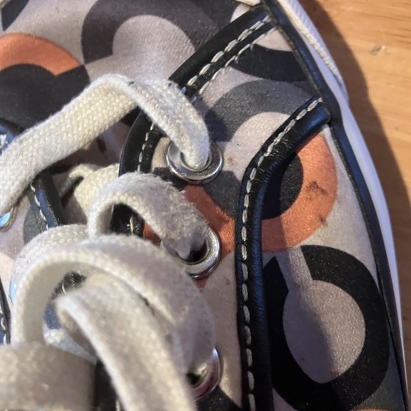 Vintage Y2K Women’s Size 6 Coach Monogram Logo Canvas Sneakers - Picture 6 of 7